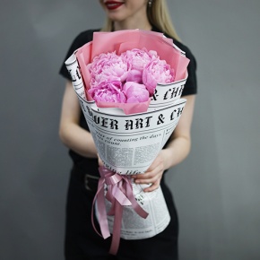 Букет из 5 розовых пионов Сара Бернар в Одинцово