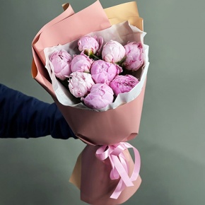 Букет из 9 розовых пионов Сара Бернар в Одинцово
