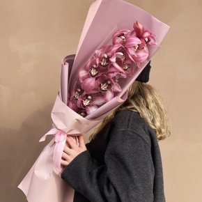 Букет из розовой орхидеи в Одинцово