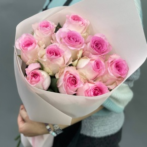 Букет из 11 пионовидных роз Эквадор (60см) в Одинцово