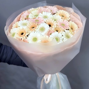 Букет "Гера" из 25 гербер в Одинцово