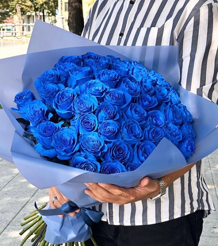 Букет из 51 синей розы Эквадор (60 см) в Одинцово